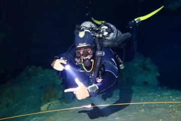 cenotes diving tulum